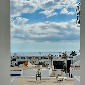 Appartamento Cozy And Sunny Over The Rooftops, Puerto del Carmen (Lanzarote)