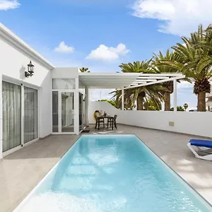 villa-nico.puertodelcarmen-hotels.org/